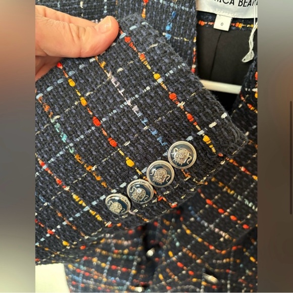 Veronica Beard Black Double-Breasted Dickey Blazer - Picture 8 of 14